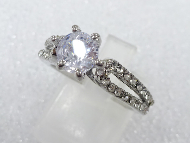 Japanese Kimono / Antique Accessories Metal